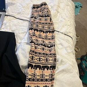 Elephant pattern leggings